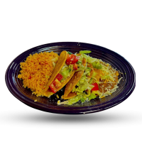 2. To Quality Every tortilla is hand-pressed.
Every salsa is fire-roasted daily.
Every meat is slow-cooked to perfection.
We believe great food starts with great ingredients, so we source responsibly and prepare everything with care.
